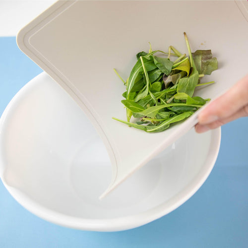 Bendable Synthetic Rubber Cutting Board Dishwasher Safe Keeps Knives Sharper - The Bamboo Guy